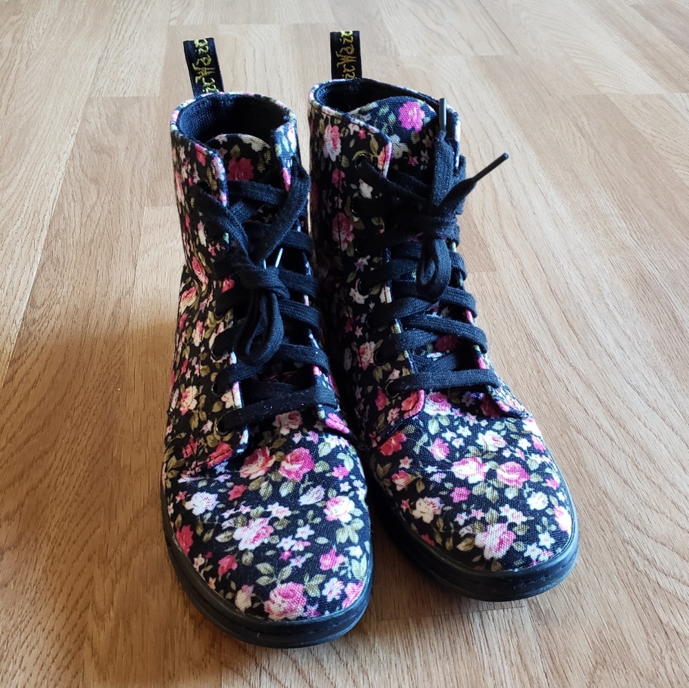 Dr Martens Floral Canvas Boot